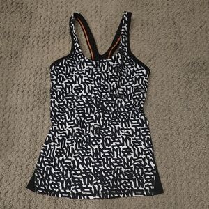 Lululemon Athletica Crossback II Black and White Patterned Tank Top